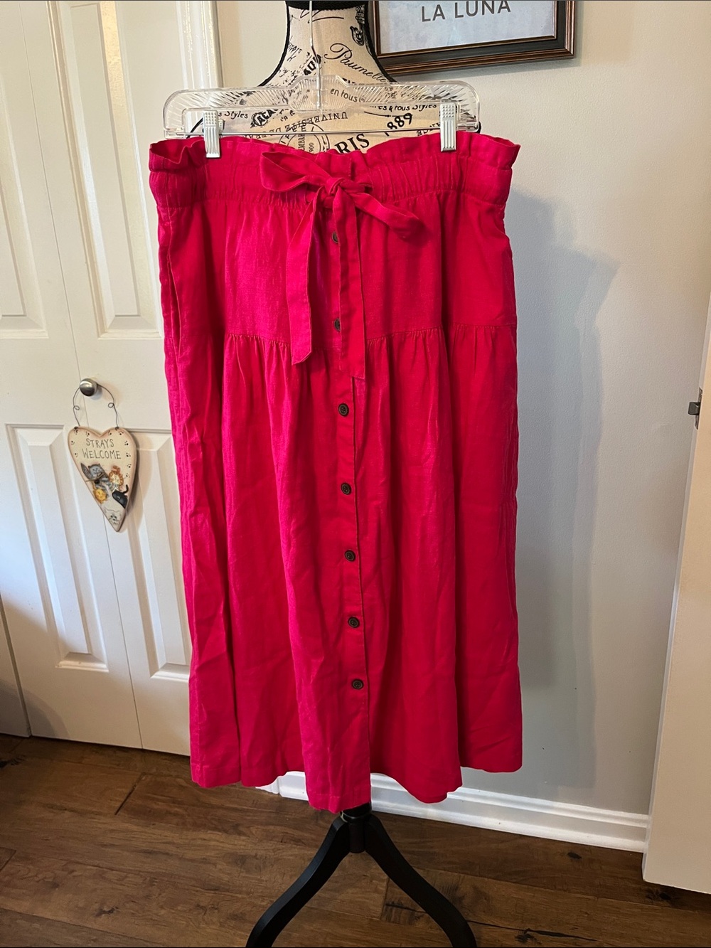 Universal Thread Hot Pink Button-Front Midi Skirt with Tie Waist